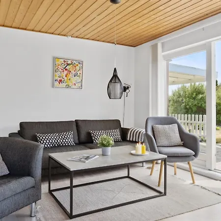 Onni - 1km From The Sea By Interhome * Bøtø By