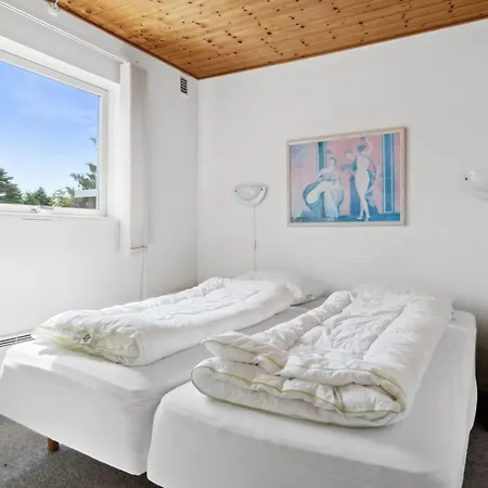 Onni - 1km From The Sea By Interhome 펜션 Bøtø By