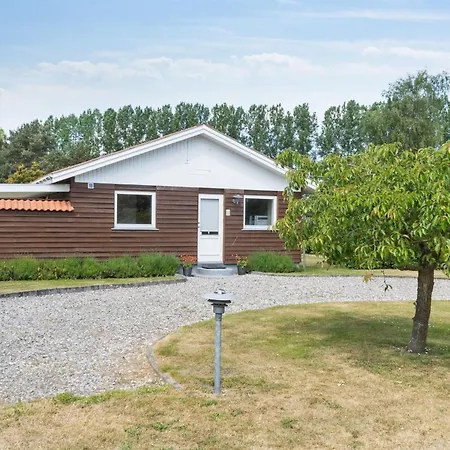 Hébergement de vacances Onni - 1km From The Sea By Interhome